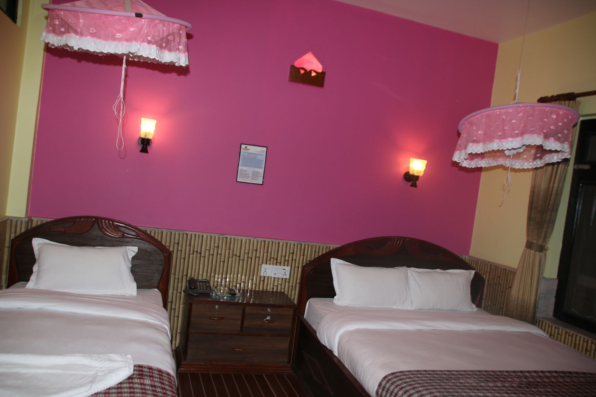 Sweet Home Chitwan Exterior photo