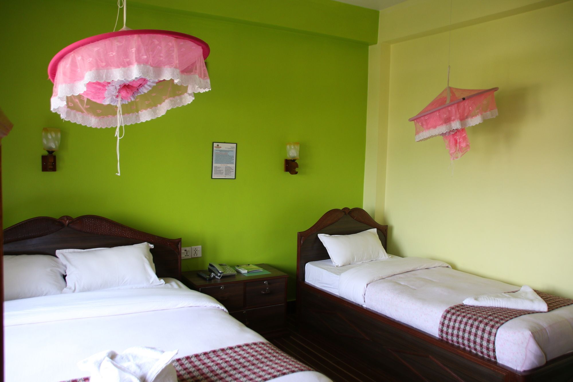 Sweet Home Chitwan Exterior photo
