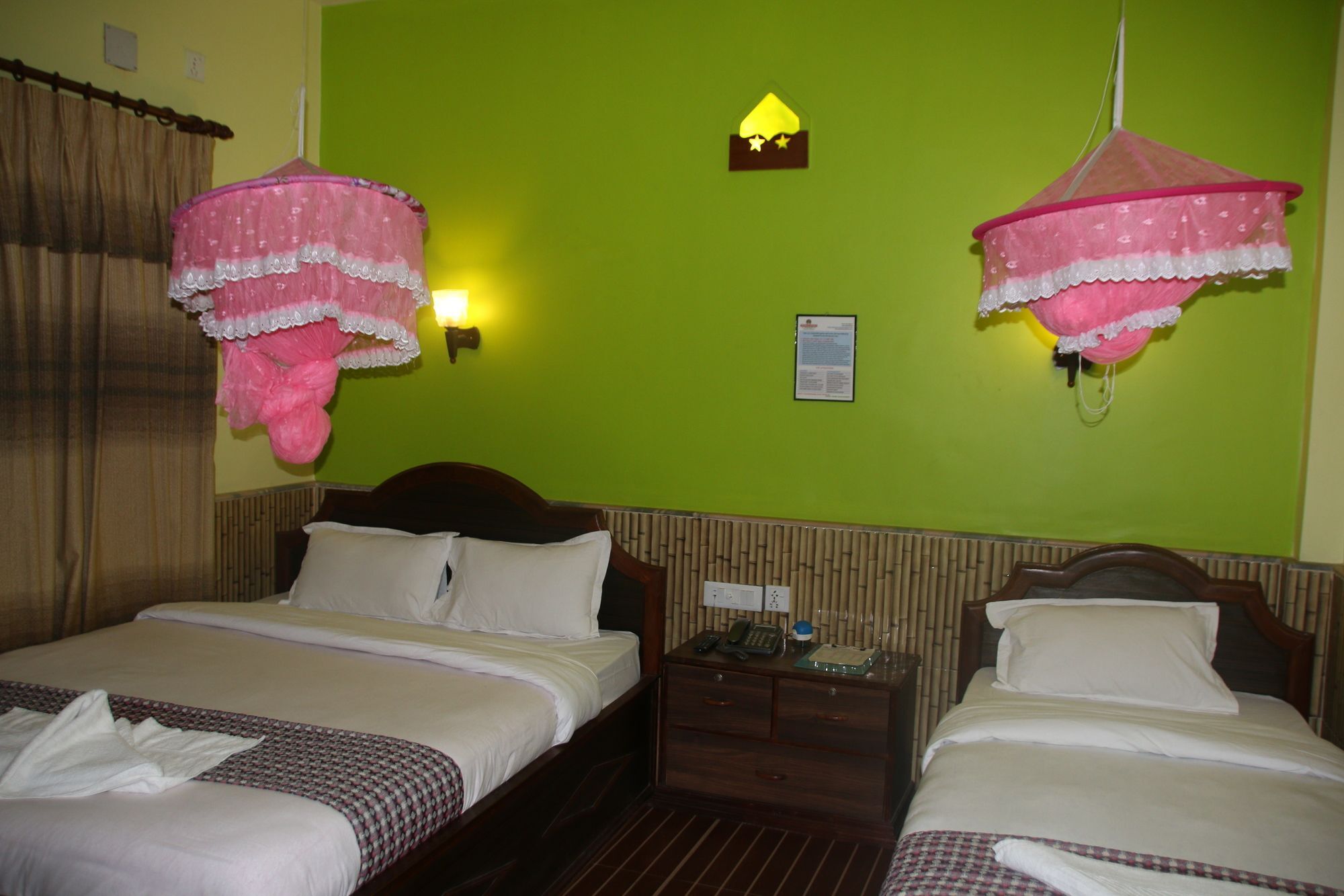 Sweet Home Chitwan Exterior photo