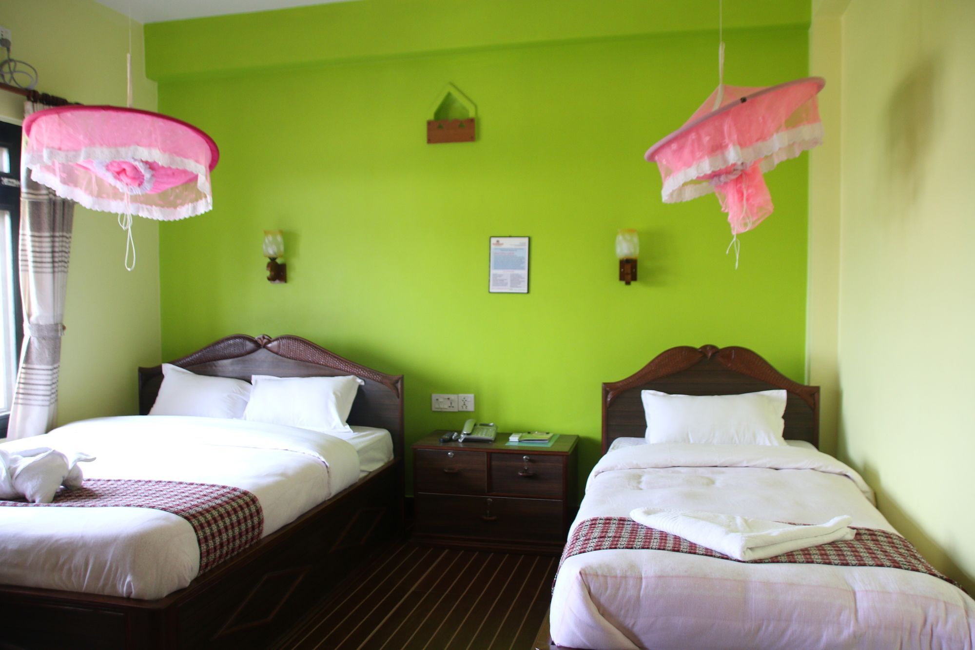 Sweet Home Chitwan Exterior photo