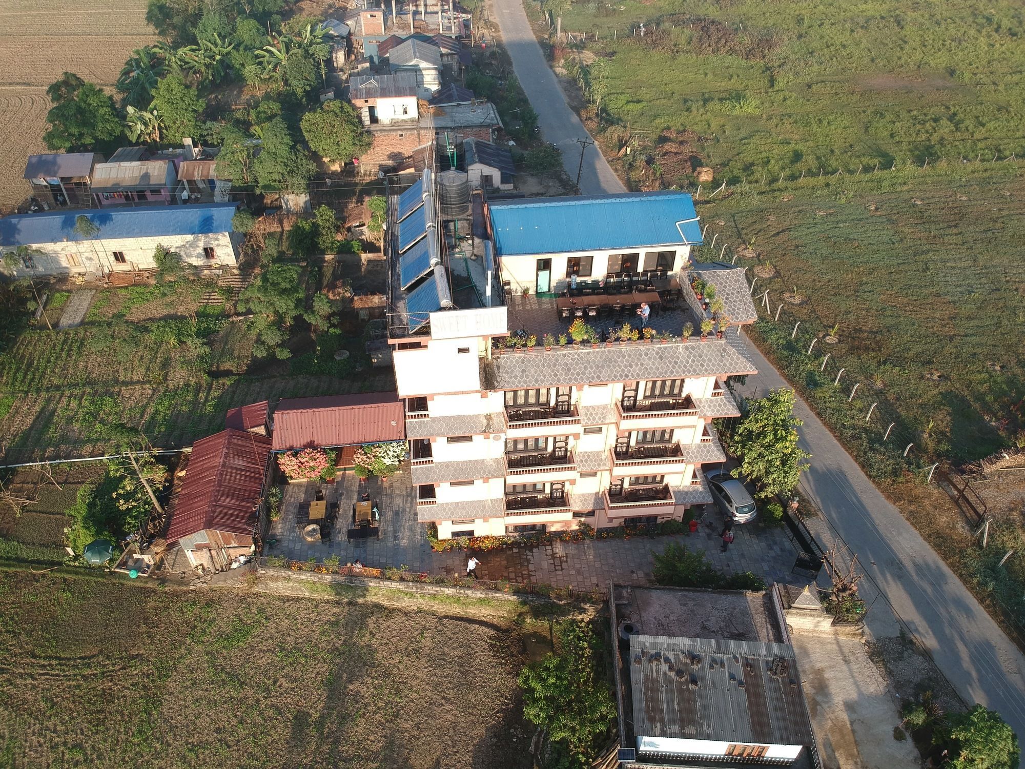 Sweet Home Chitwan Exterior photo